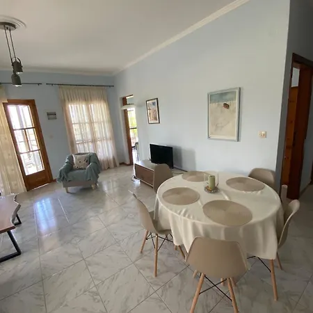 Apostolis Seaside Living
